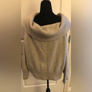 H&M sweater